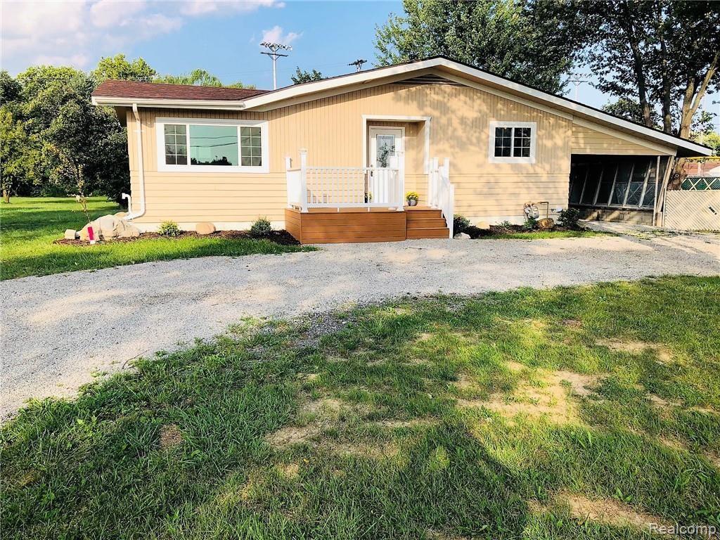 2743 Nadeau Road Monroe, MI 48162 - Photo 2 of 21 n front 3.jpg