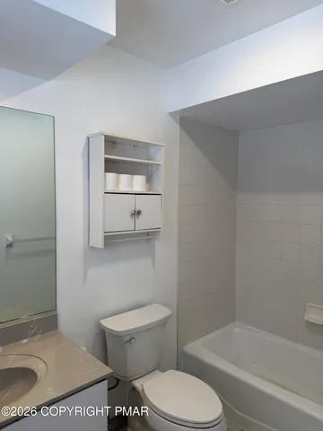 $2,900 | 452 Hemlock Drive, Tobyhanna, PA 18466