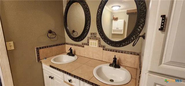 a bathroom with a toilet and a bathtub