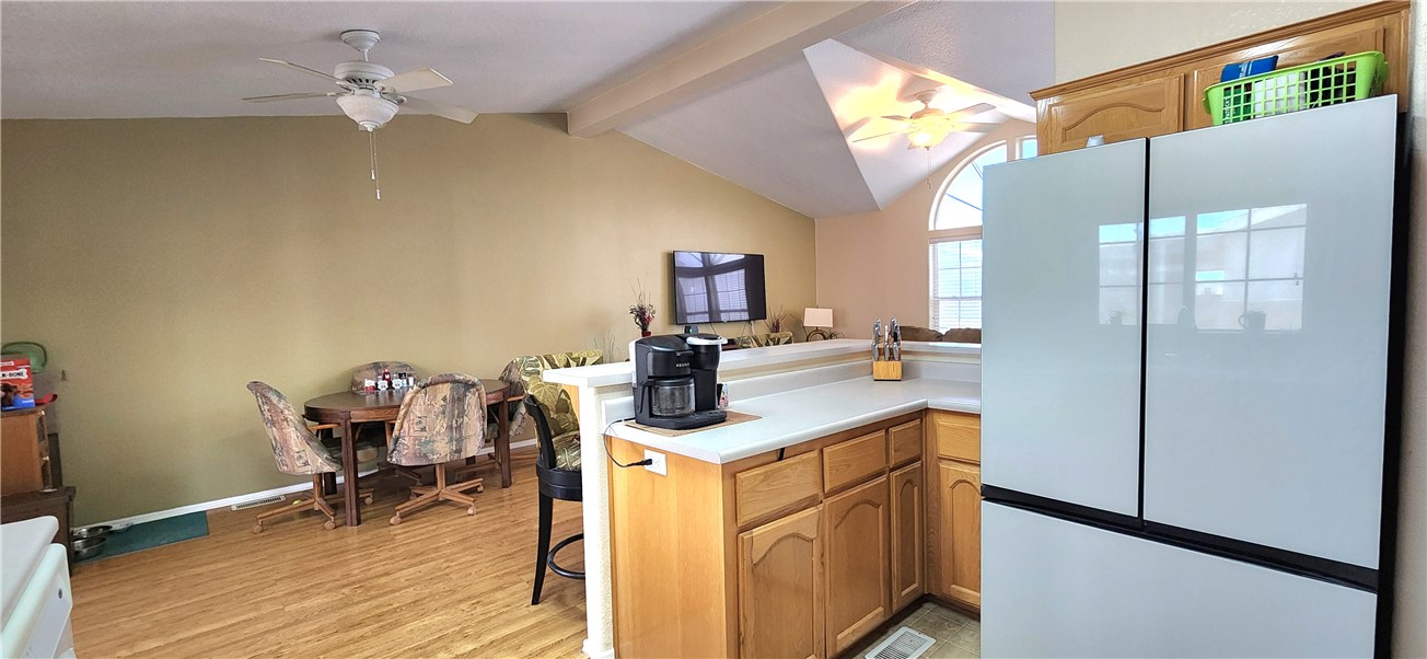 1545 East El Rodeo Road, Unit 18 Fort Mohave, AZ 86426 - Photo 13 of 74 Kitchen