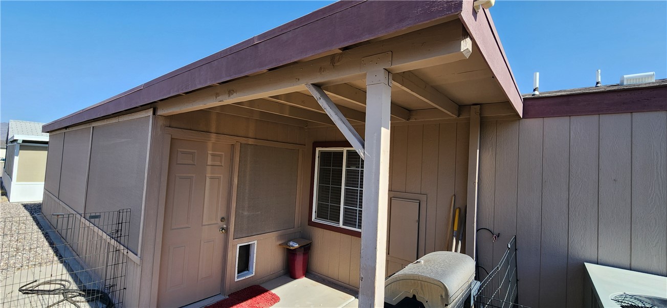 1545 East El Rodeo Road, Unit 18 Fort Mohave, AZ 86426 - Photo 15 of 74 Entry