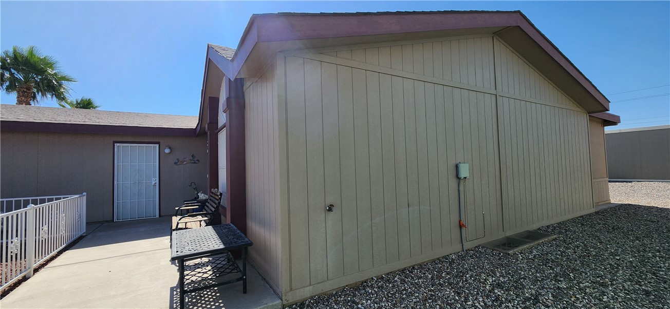 1545 East El Rodeo Road, Unit 18 Fort Mohave, AZ 86426 - Photo 38 of 74 Side of Structure