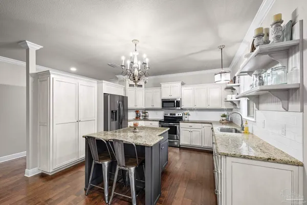 $484,900 | 5442 Southlake Drive, Pace, FL 32571