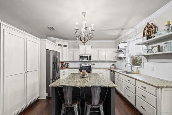 $484,900 | 5442 Southlake Drive, Pace, FL 32571