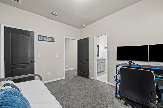 $499,000 | 5442 Southlake Drive, Pace, FL 32571