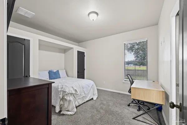 $484,900 | 5442 Southlake Drive, Pace, FL 32571