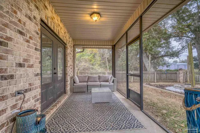 $499,000 | 5442 Southlake Drive, Pace, FL 32571