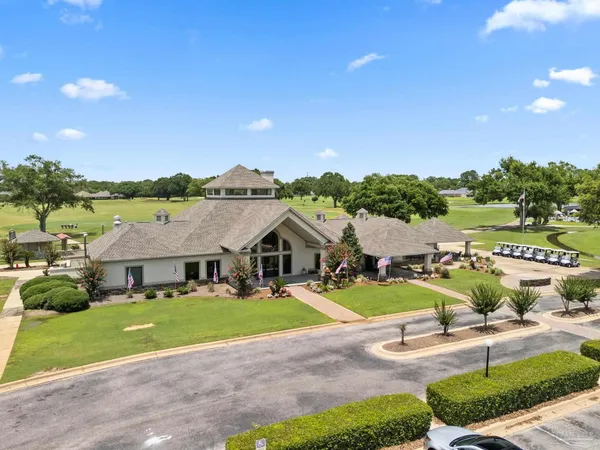 $484,900 | 5442 Southlake Drive, Pace, FL 32571