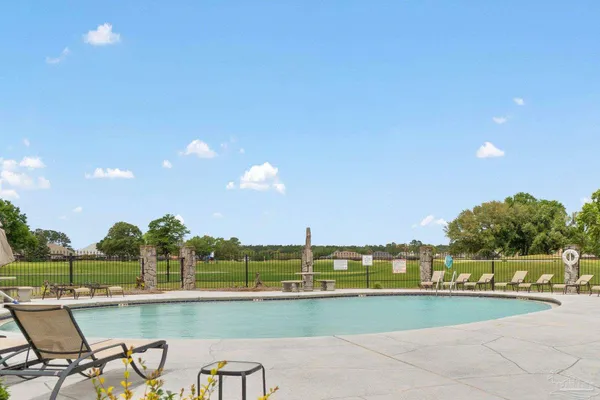 $484,900 | 5442 Southlake Drive, Pace, FL 32571