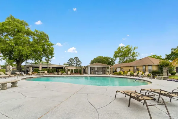 $484,900 | 5442 Southlake Drive, Pace, FL 32571