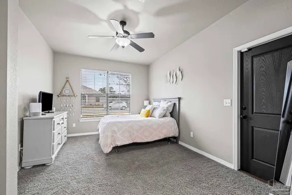 $484,900 | 5442 Southlake Drive, Pace, FL 32571