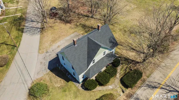 $319,990 | 63 Hunters Road, Norwich, CT 06360