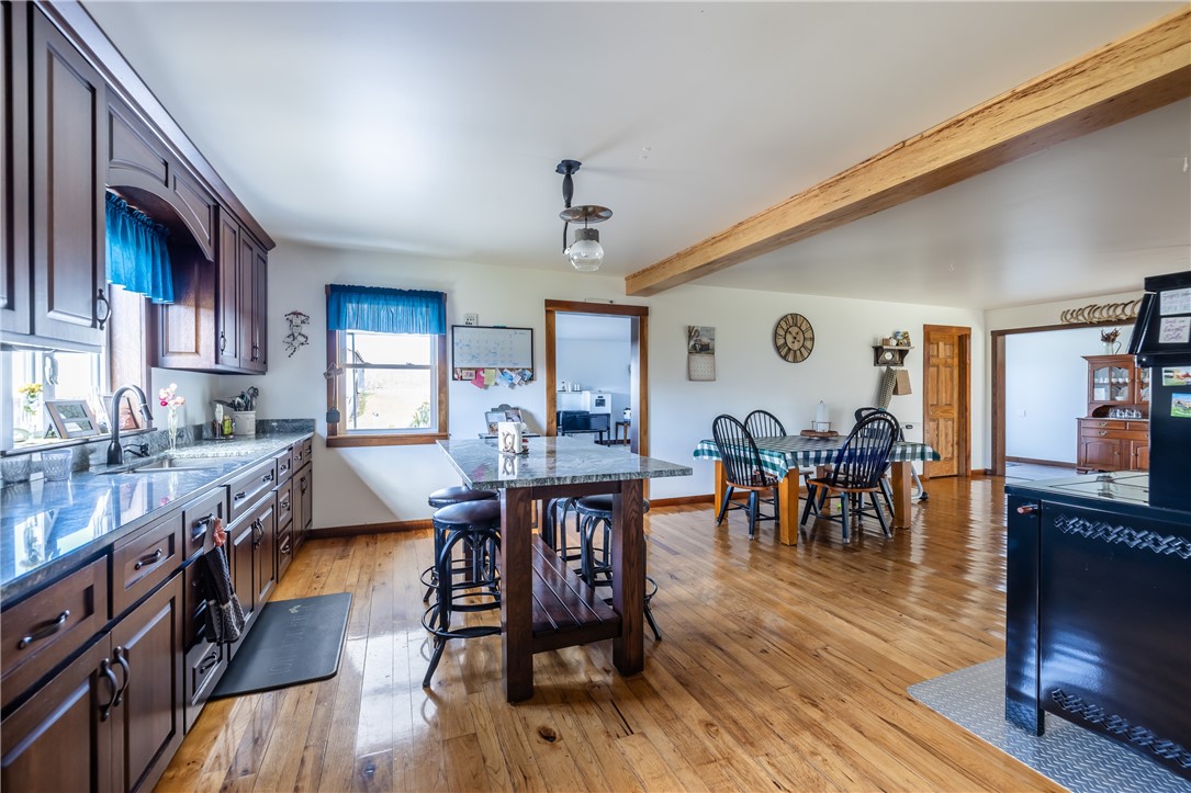 11596 Purdy Road Hume, NY 14735 - Photo 8 of 50 Kitchen/dining area