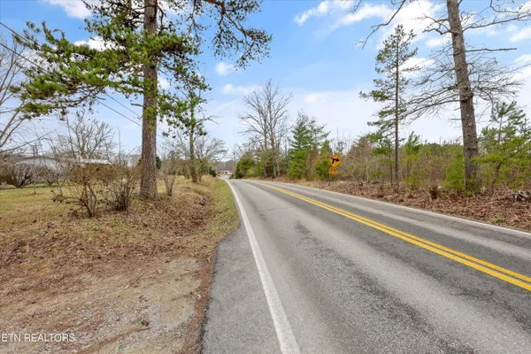 $45,000 | Deer Lodge Highway, Sunbright, TN 37872