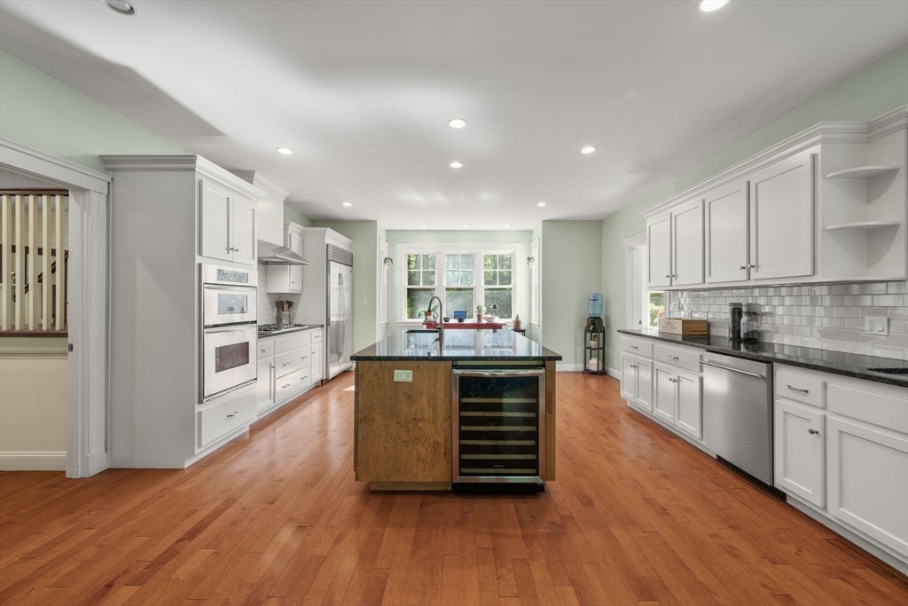 250 Meadowbrook Road Dedham, MA 02026 - Photo 17 of 41