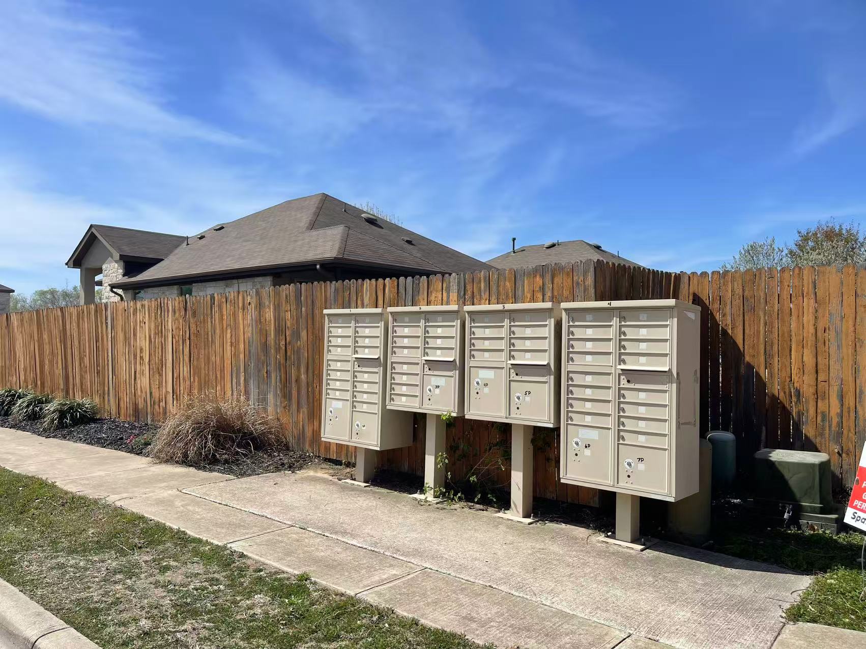 457 Dragon Ridge Road Buda, TX 78610 - Photo 21 of 29 View of community with mail area