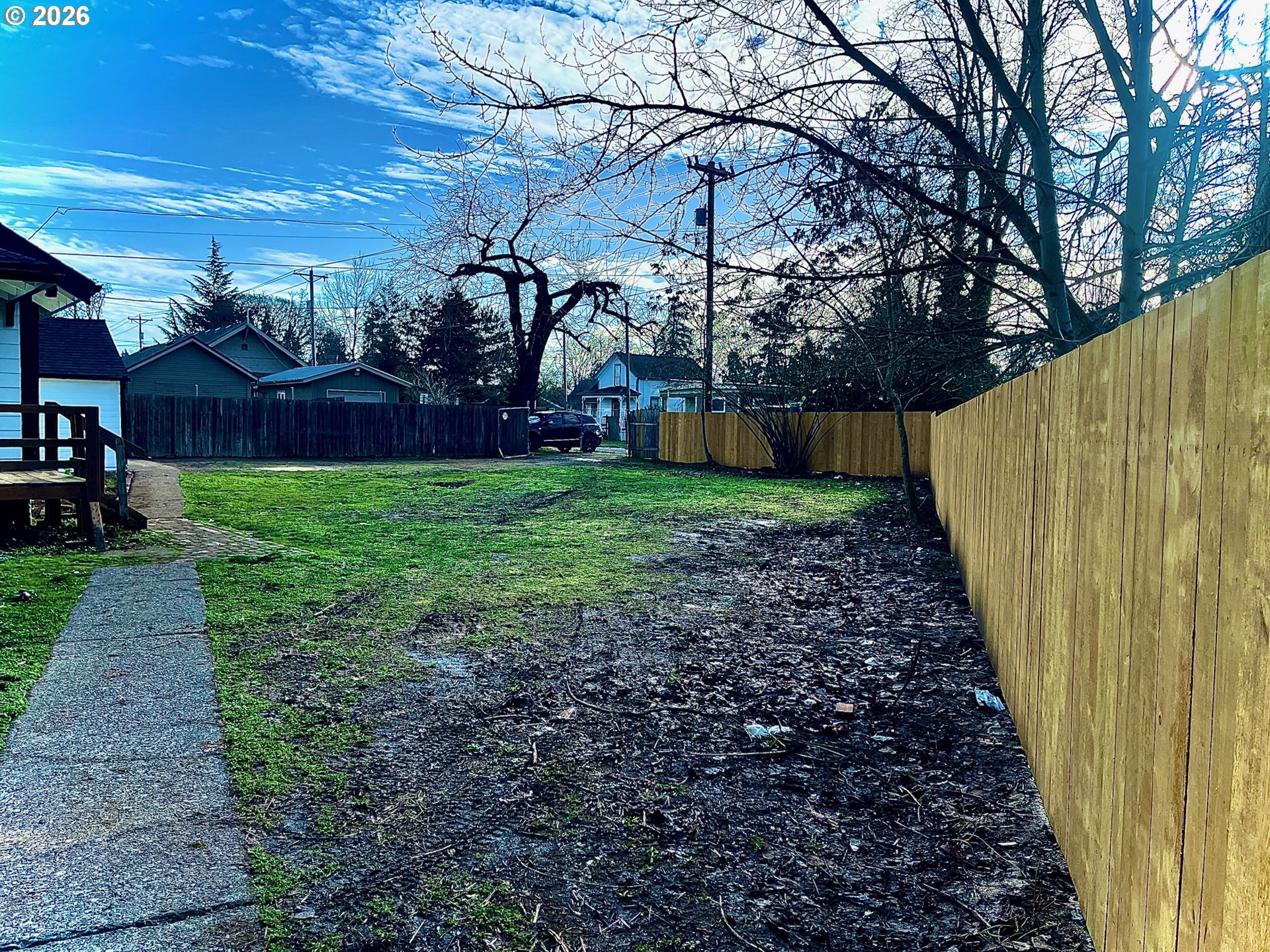 774 18th Street Southeast Salem, OR 97301 - Photo 2 of 38