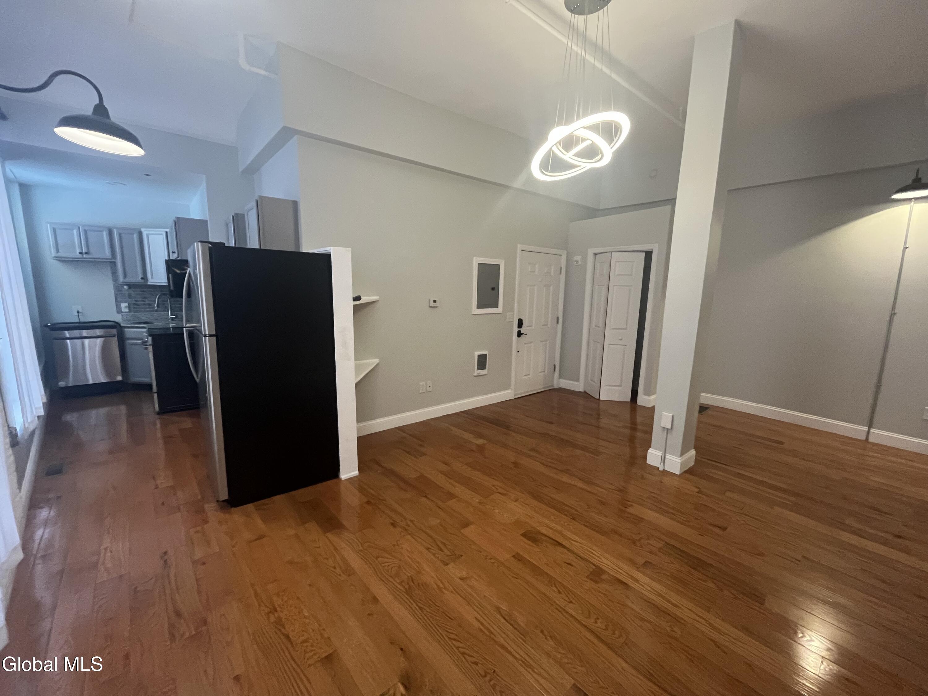 37 Maiden Lane, Unit 4B Albany, NY 12207 - Photo 11 of 23 LR-kit