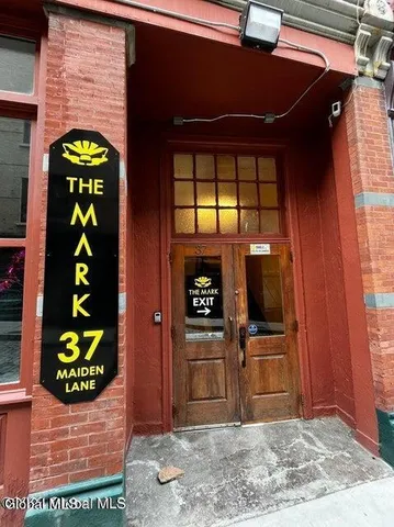 $1,625 | 37 Maiden Lane, Unit 4B, Albany, NY 12207