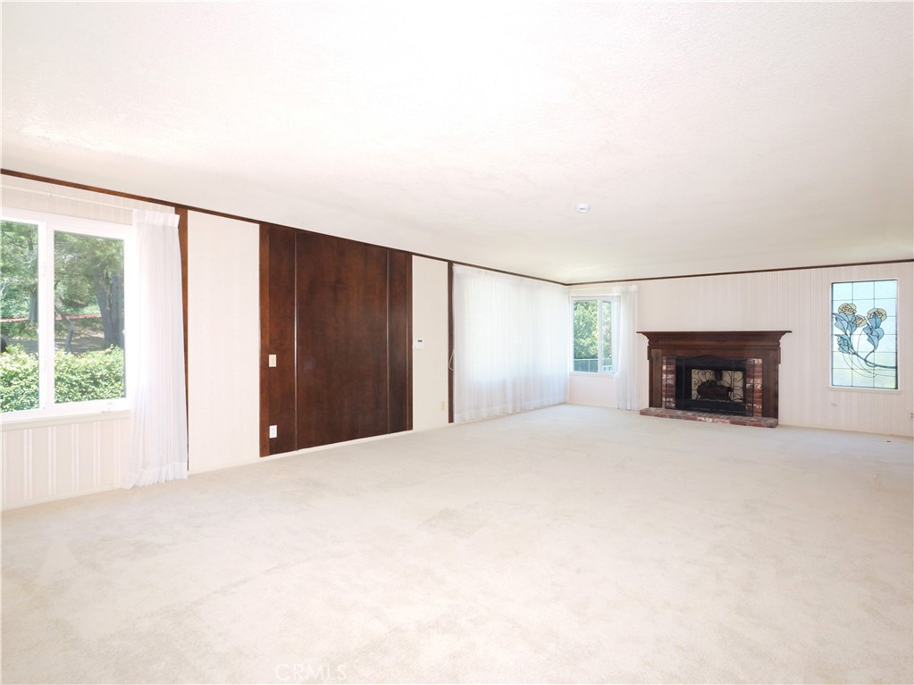 5465 Valley View Road Rancho Palos Verdes, CA 90275 - Photo 18 of 44 Oversized Primary Suite with Fireplace