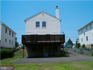 9751 Krewstown Road Philadelphia, PA 19115 - Photo 3 of 4 Gallery Image 3