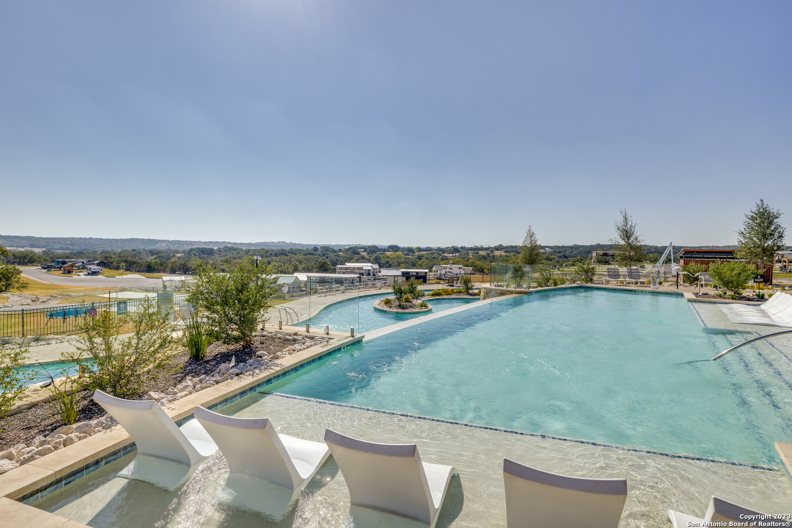 5386 Ranch Road 1376 Fredericksburg, TX 78624 - Photo 14 of 30 a view of a city from a terrace
