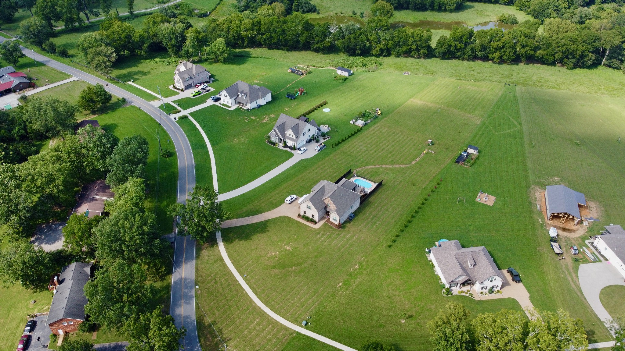 488 Cole's Ferry Road Gallatin, TN 37066 - Photo 7 of 43 an aerial view of a play ground