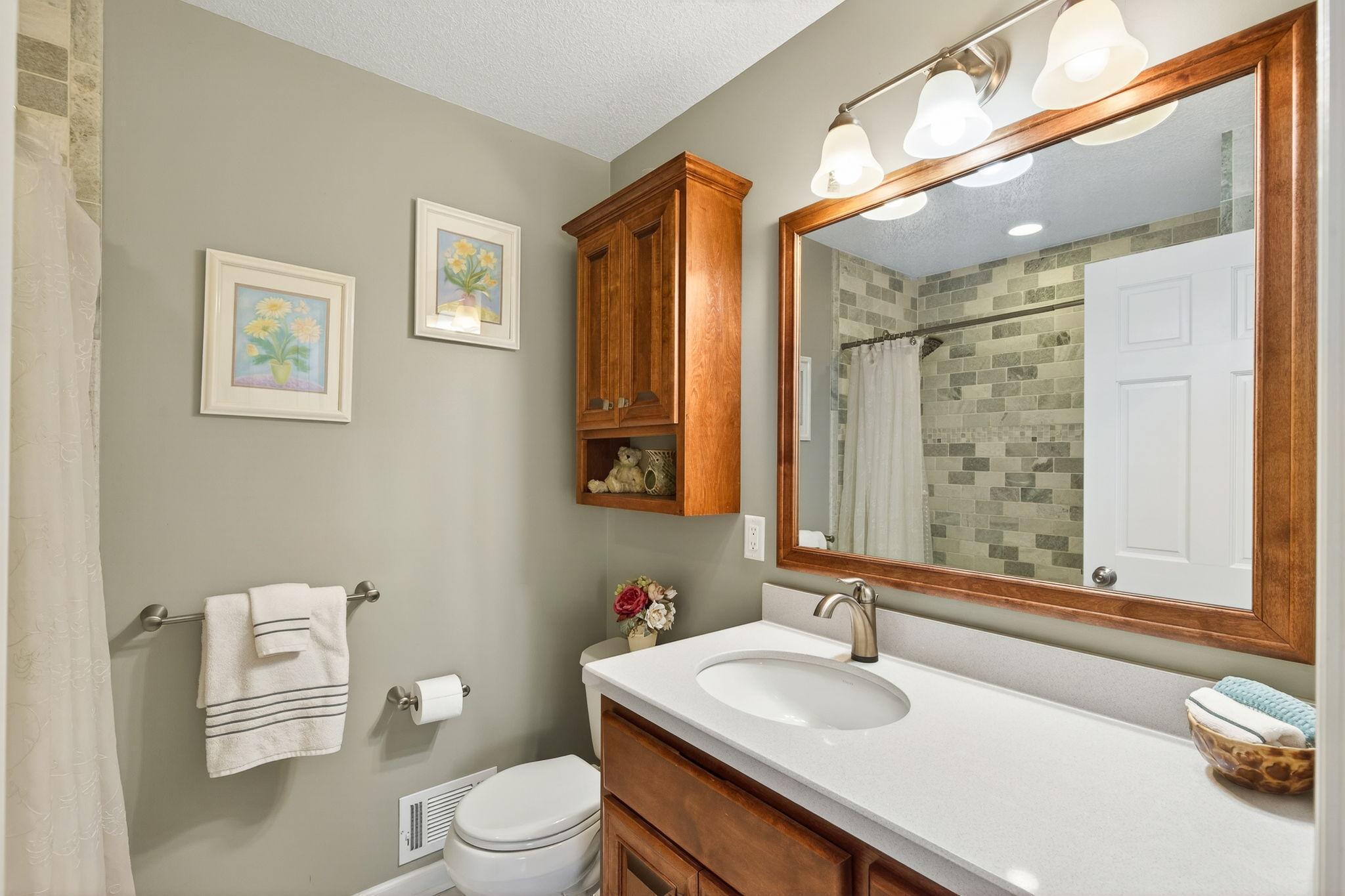4425 Decatur Avenue North New Hope, MN 55428 - Photo 25 of 36