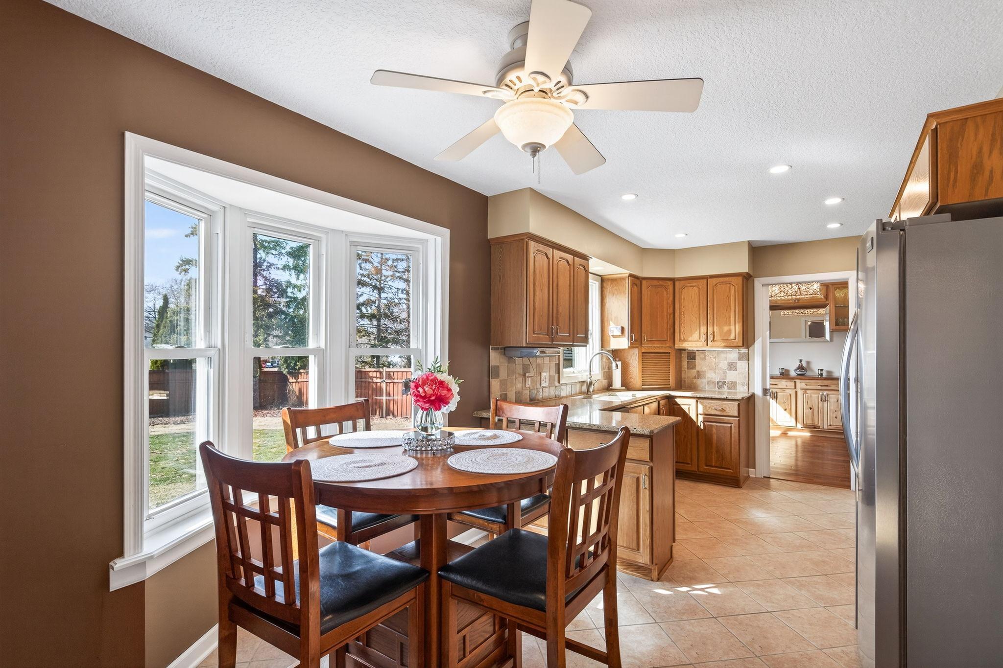4425 Decatur Avenue North New Hope, MN 55428 - Photo 6 of 36