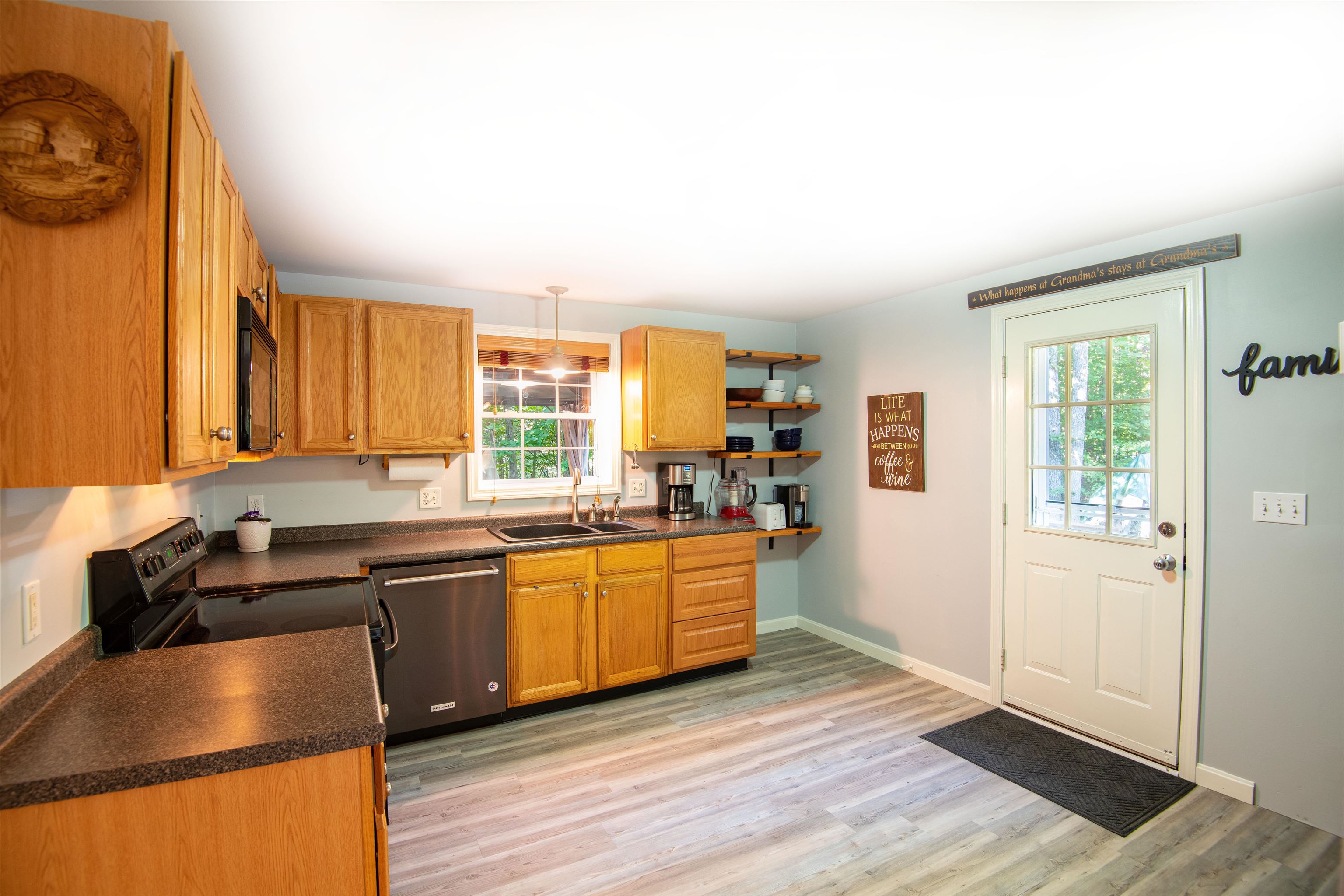 99 Grandview Road Milton, NH 03851 - Photo 4 of 18 Gallery Image 4