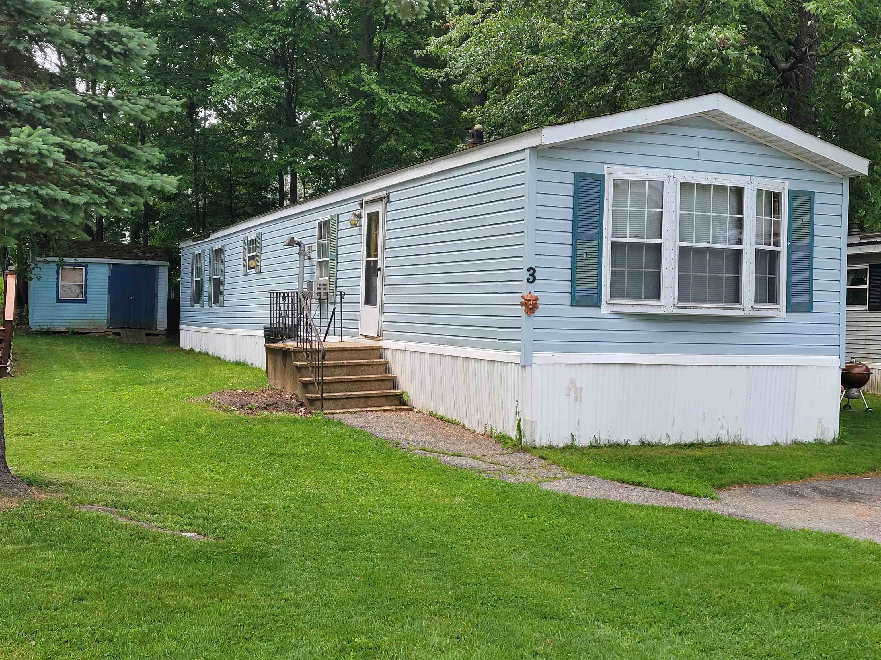 3 Hilton Avenue Exeter, NH 03833 - Photo 1 of 26 Gallery Image 1