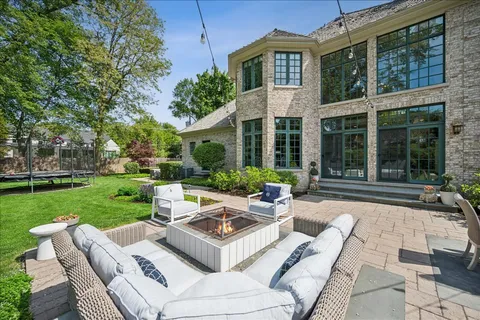 $2,485,000 | 605 Skokie Lane South, Glencoe, IL 60022