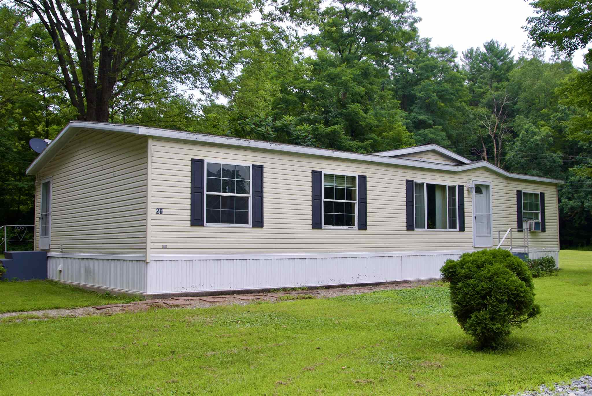 20 Locust Lane Dummerston, VT 05346 - Photo 1 of 13 Gallery Image 1