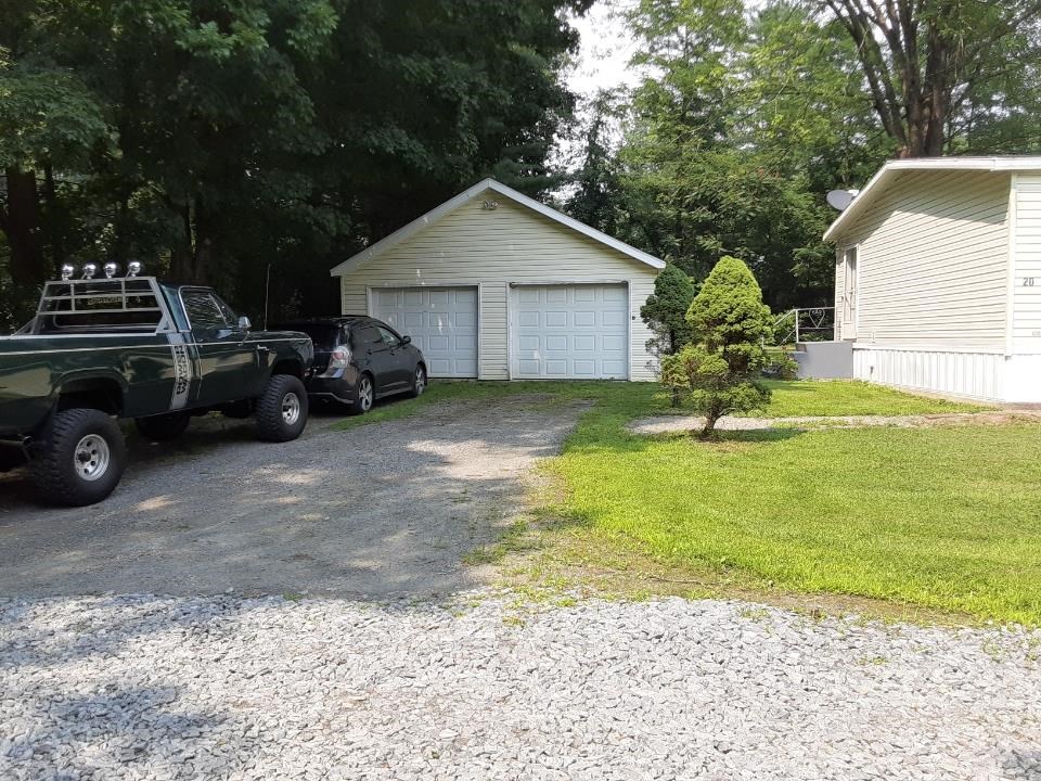 20 Locust Lane Dummerston, VT 05346 - Photo 11 of 13 Gallery Image 11