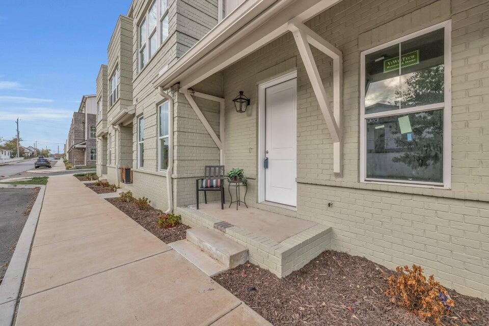 1587 Adams Street Chattanooga, TN 37408 - Photo 5 of 28