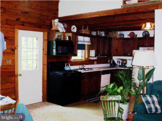 433 Rock Run Road Pottstown, PA 19465 - Photo 2 of 6