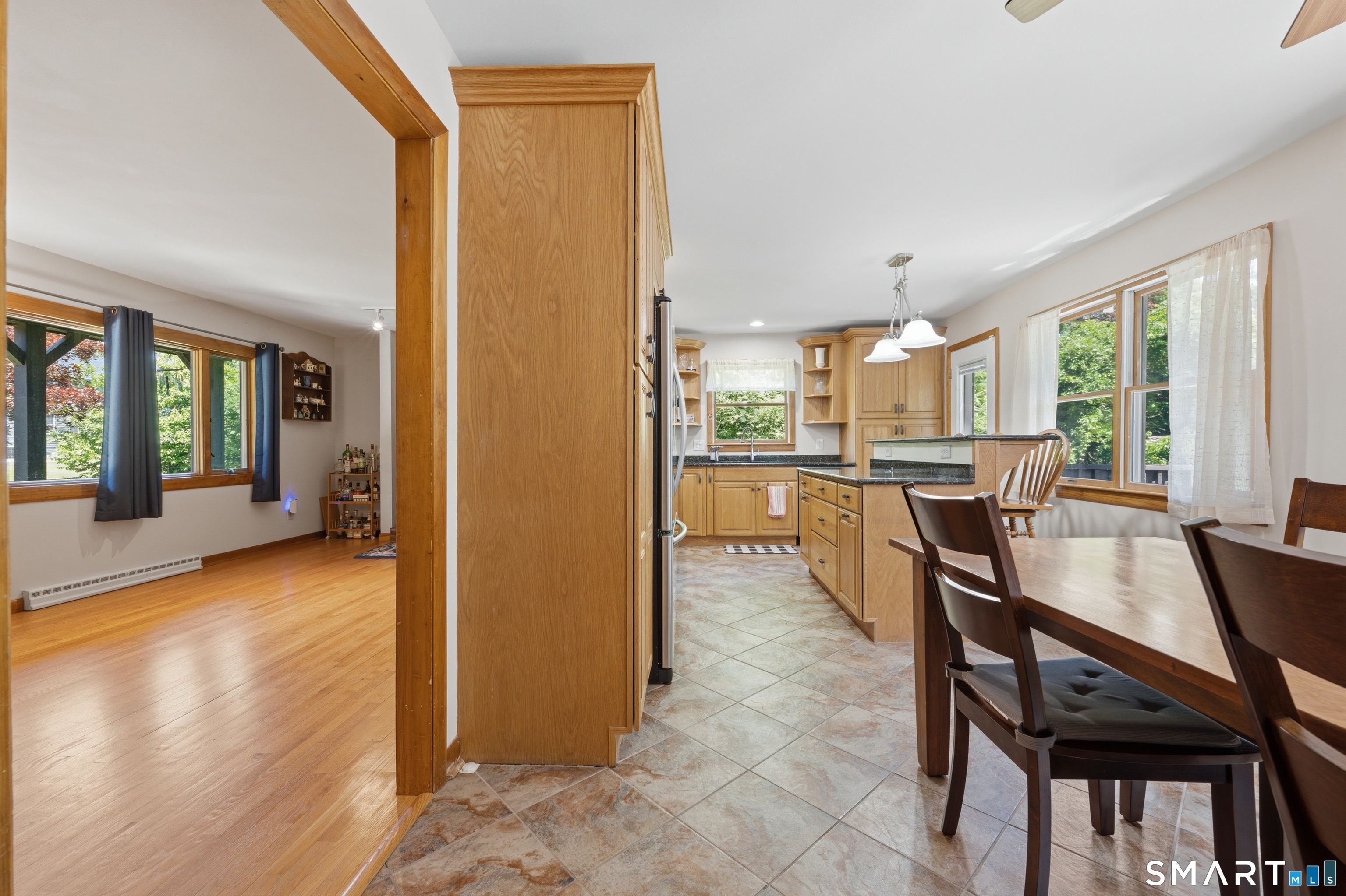 11 Birdseye Rd Extension Shelton, CT 06484 - Photo 7 of 39