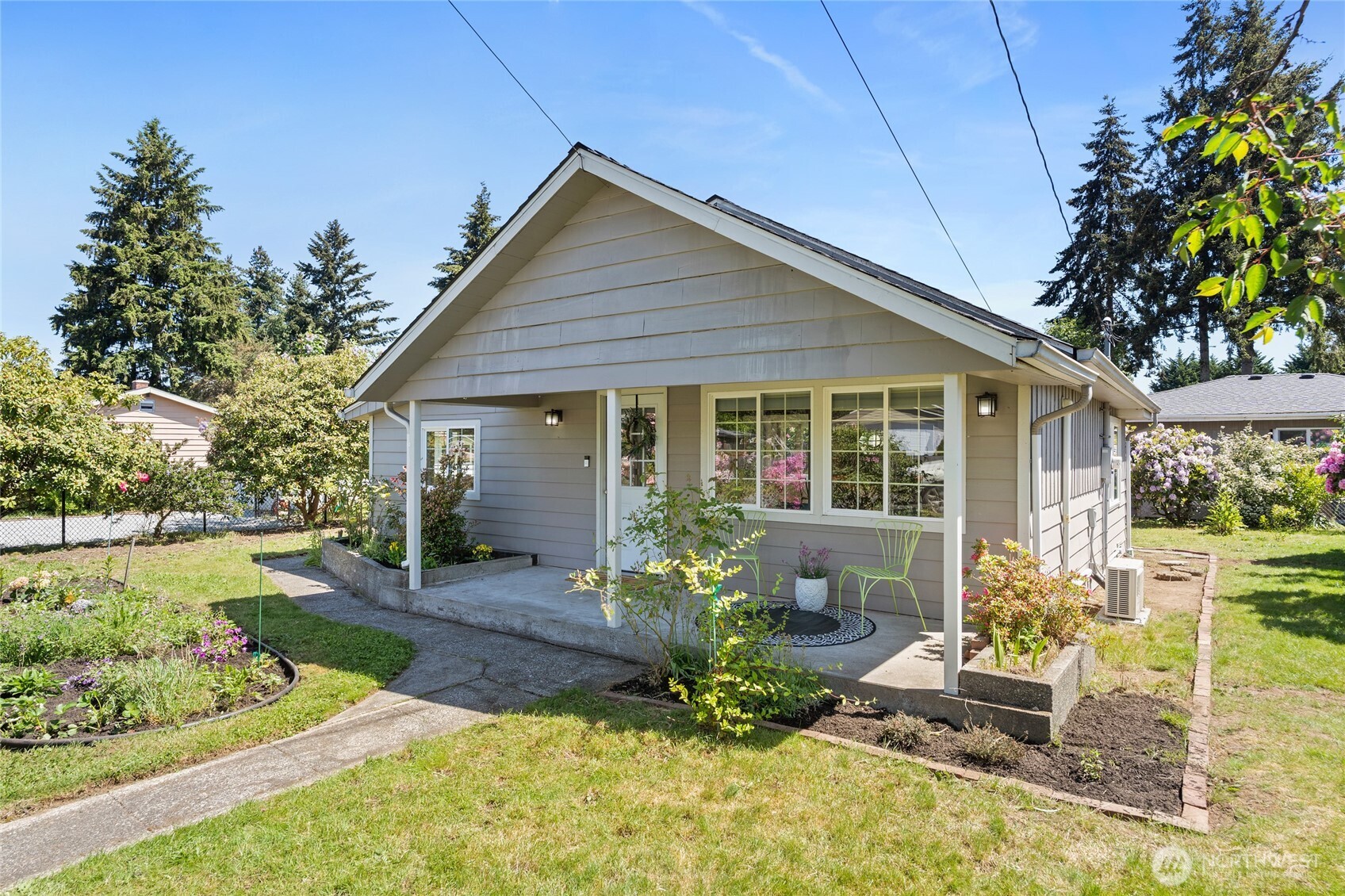 12022 2nd Avenue Southwest Seattle, WA 98146 - Photo 1 of 40