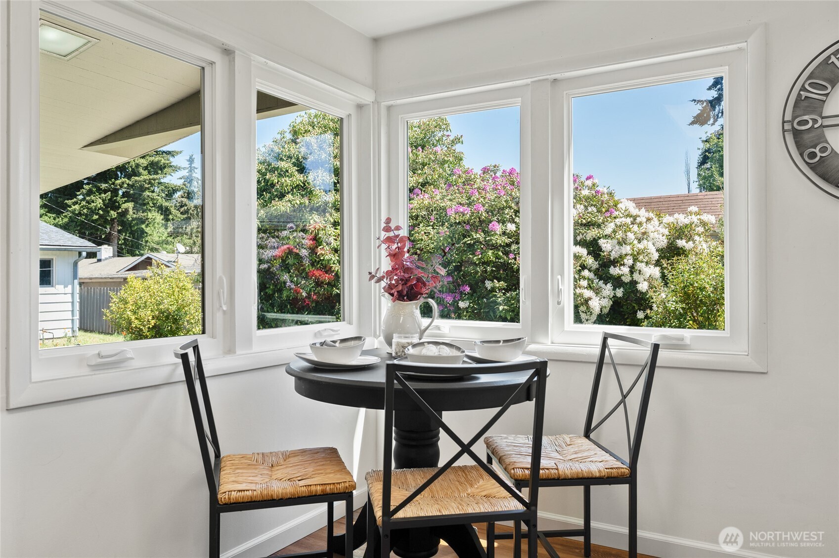 12022 2nd Avenue Southwest Seattle, WA 98146 - Photo 26 of 40