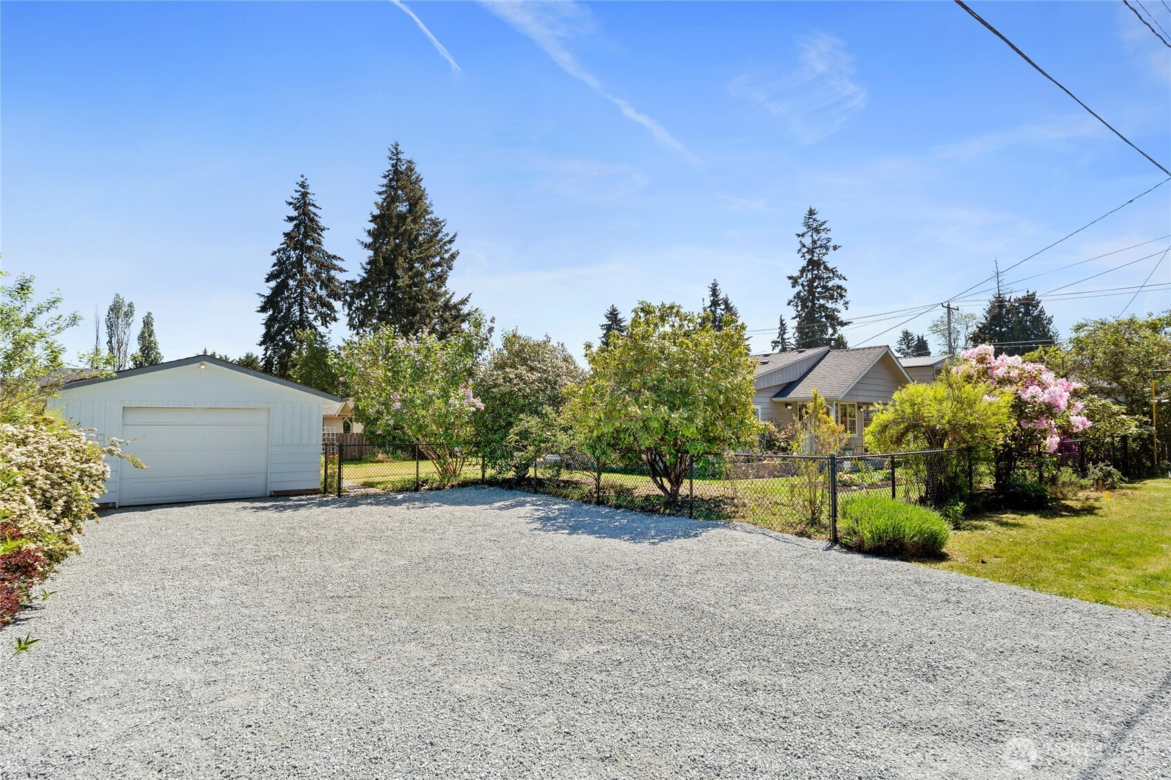 12022 2nd Avenue Southwest Seattle, WA 98146 - Photo 38 of 40