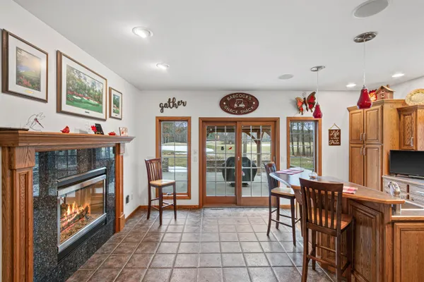 $725,000 | 1366 Sawgrass Drive, Nekoosa, WI 54457