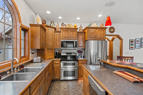 $725,000 | 1366 Sawgrass Drive, Nekoosa, WI 54457