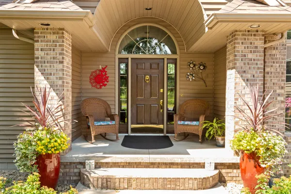 $725,000 | 1366 Sawgrass Drive, Nekoosa, WI 54457