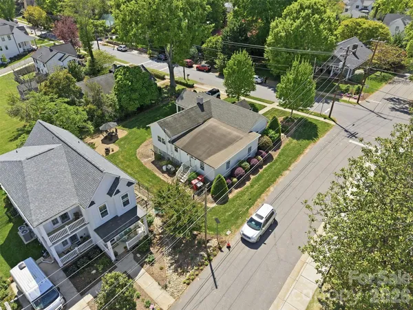 $779,000 | 303 South Street, Davidson, NC 28036