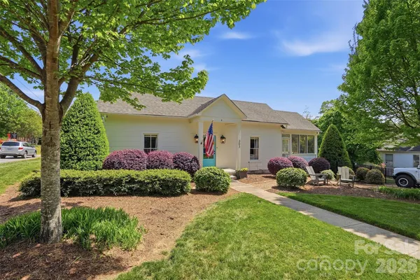 $779,000 | 303 South Street, Davidson, NC 28036