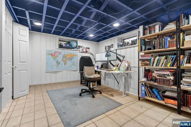 $925,000 | 301 South Parkway, Clifton, NJ 07014