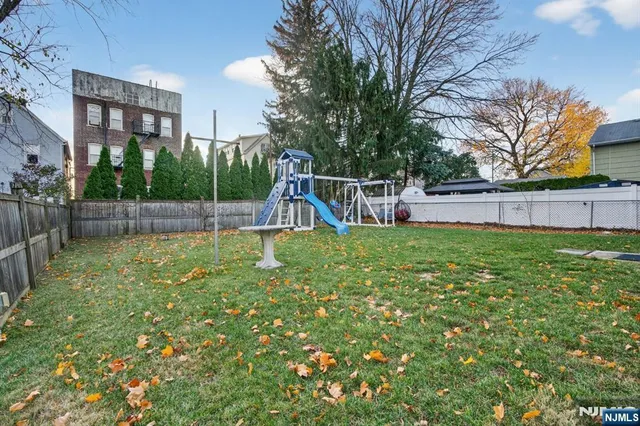 $925,000 | 301 South Parkway, Clifton, NJ 07014