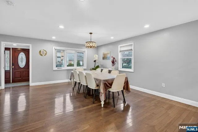 $925,000 | 301 South Parkway, Clifton, NJ 07014