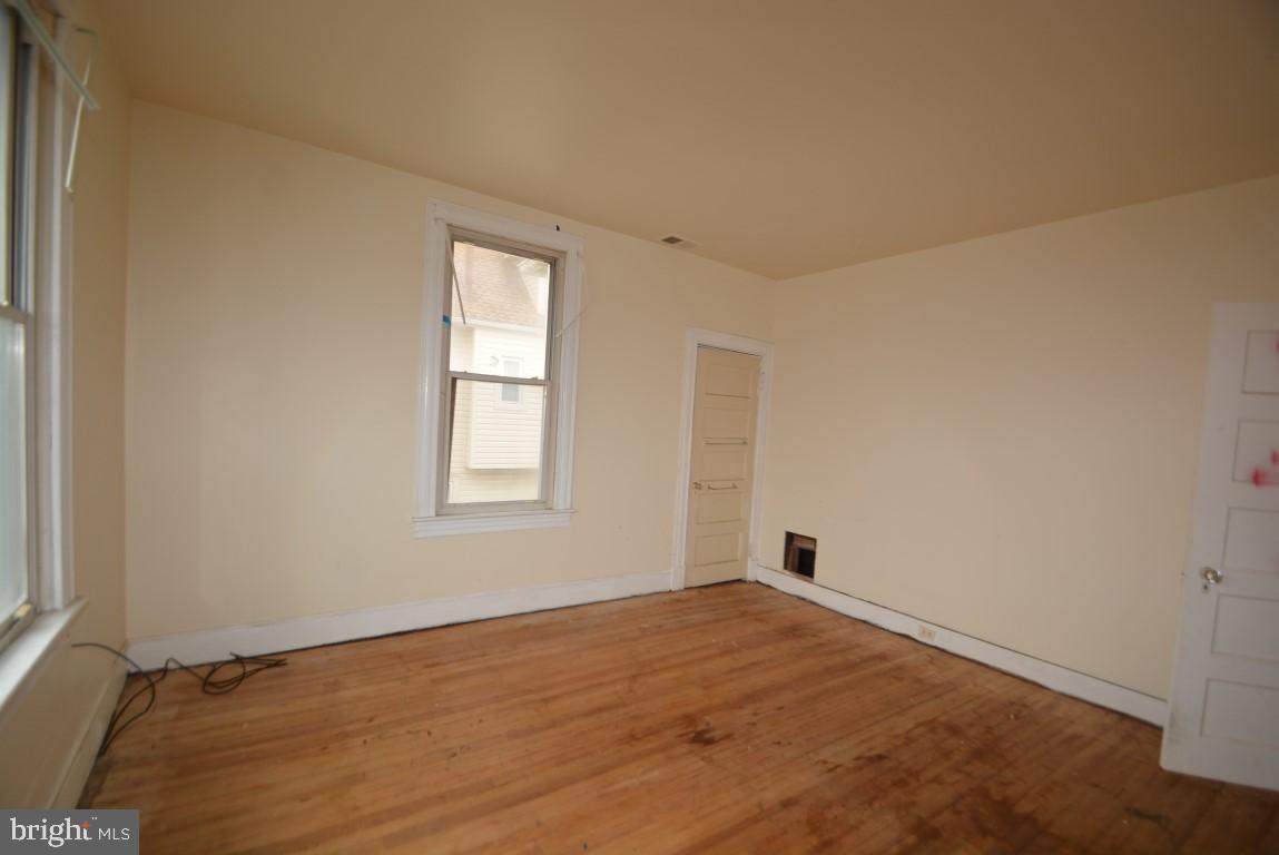 3903 Chatham Road Baltimore, MD 21207 - Photo 12 of 21 Bedroom