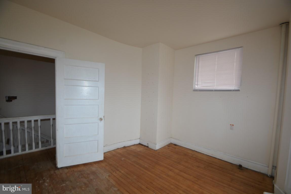 3903 Chatham Road Baltimore, MD 21207 - Photo 17 of 21 Bedroom